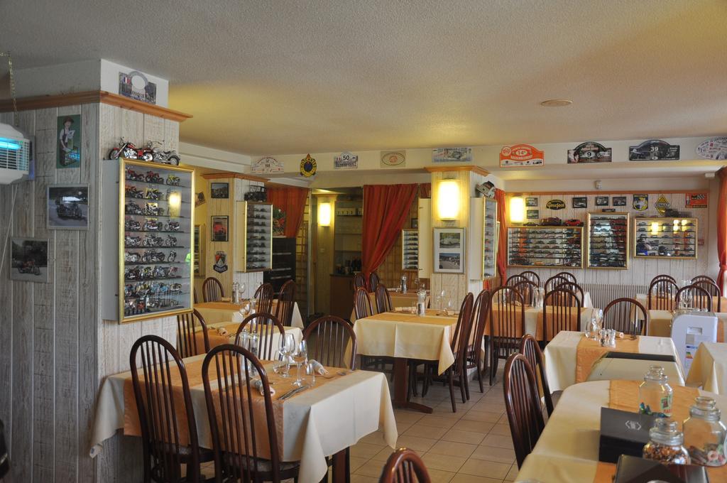 Le Relais De La Vallee Hyevre-Paroisse Exterior photo